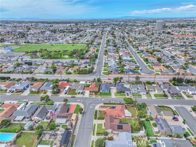 Detail Gallery Image 50 of 65 For 17267 Santa Isabel, Fountain Valley,  CA 92708 - 4 Beds | 2 Baths