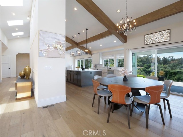 Detail Gallery Image 14 of 58 For 2 El Concho Ln, Rolling Hills,  CA 90274 - 5 Beds | 4 Baths