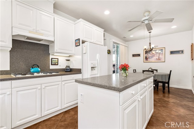 Detail Gallery Image 14 of 44 For 2457 Clubhouse Dr, Paso Robles,  CA 93446 - 2 Beds | 2 Baths