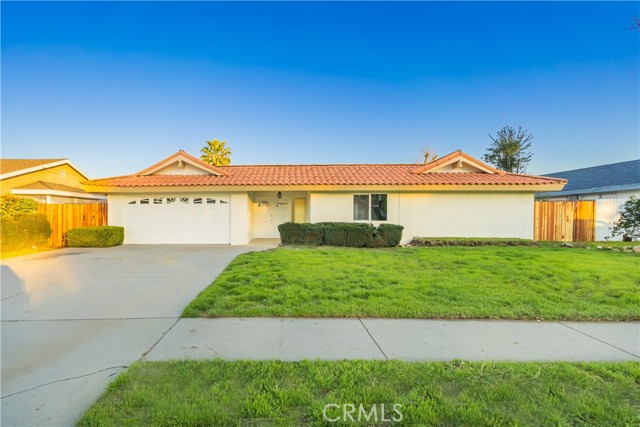 Detail Gallery Image 1 of 41 For 2222 Angelcrest Dr, Hacienda Heights,  CA 91745 - 4 Beds | 2 Baths