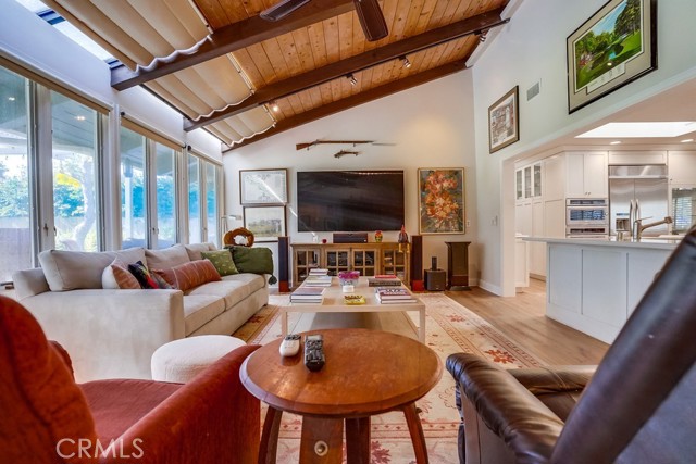 4 Saddlehorn Lane, Rolling Hills Estates, California 90274, 5 Bedrooms Bedrooms, ,4 BathroomsBathrooms,Residential,Sold,Saddlehorn,PV22070454