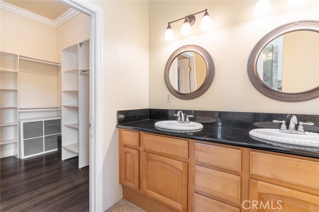 1935 Wollam Street, Los Angeles CA: https://media.crmls.org/medias/ce472578-6918-49f4-a656-cab87d52ae7f.jpg