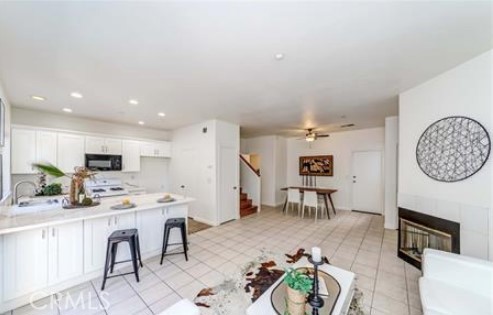 Detail Gallery Image 7 of 47 For 7413 Western Bay, Buena Park,  CA 90621 - 3 Beds | 2/1 Baths