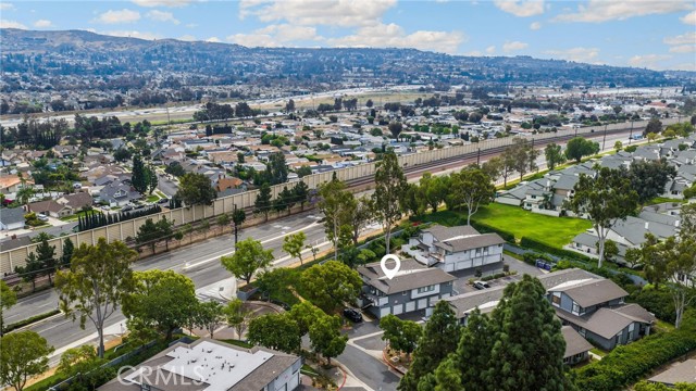 Detail Gallery Image 32 of 42 For 20276 Greenhill Lane #62,  Yorba Linda,  CA 92886 - 2 Beds | 1/1 Baths