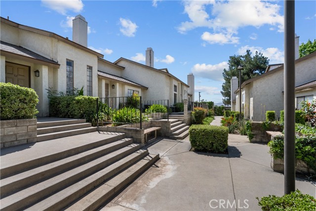 Front Image Thumbnail for CRCV26087163