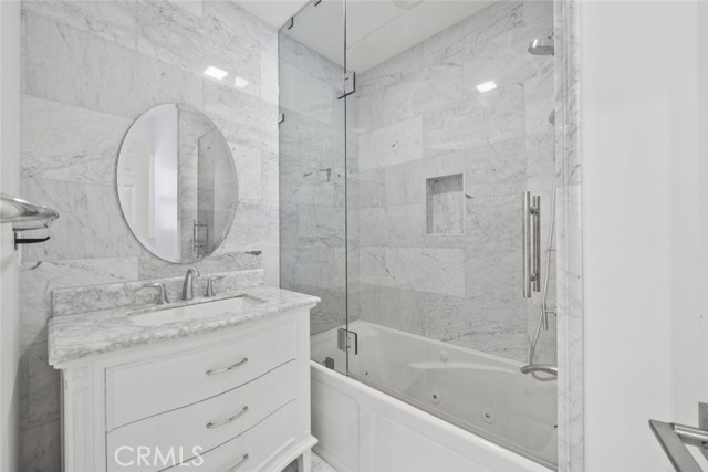 Detail Gallery Image 30 of 34 For 1134 Graynold Ave, Glendale,  CA 91202 - 3 Beds | 2 Baths