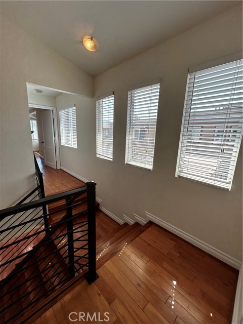 Detail Gallery Image 23 of 38 For 5241 Colodny Dr #201,  Agoura Hills,  CA 91301 - 3 Beds | 2/1 Baths