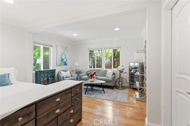 Detail Gallery Image 18 of 36 For 21904 Galvez, Woodland Hills,  CA 91364 - 3 Beds | 3/1 Baths