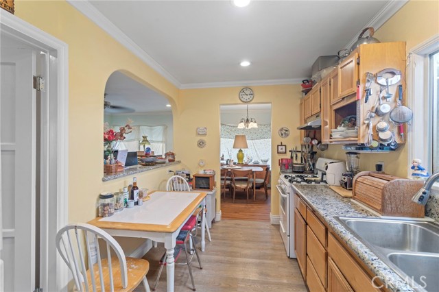 12210 S Spring, Los Angeles CA: https://media.crmls.org/medias/ce4a7cde-2325-43f4-96b0-dedc46a6fffa.jpg