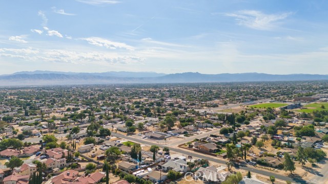 Detail Gallery Image 27 of 40 For 10335 Shahaptain Ave, Hesperia,  CA 92345 - 3 Beds | 2 Baths