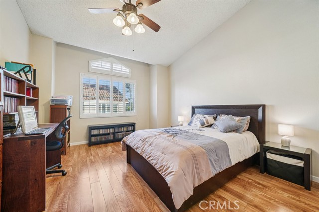 Detail Gallery Image 9 of 24 For 1130 Portofino Ct #103,  Corona,  CA 92881 - 3 Beds | 2/1 Baths