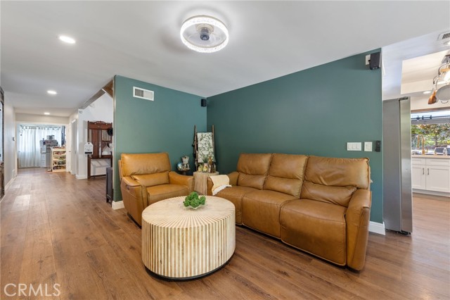 Detail Gallery Image 20 of 61 For 1319 via Esperanza, San Dimas,  CA 91773 - 6 Beds | 3 Baths