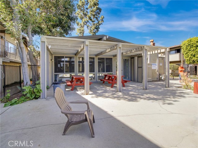 Detail Gallery Image 5 of 18 For 806 Coriander #C,  Torrance,  CA 90502 - 2 Beds | 2 Baths