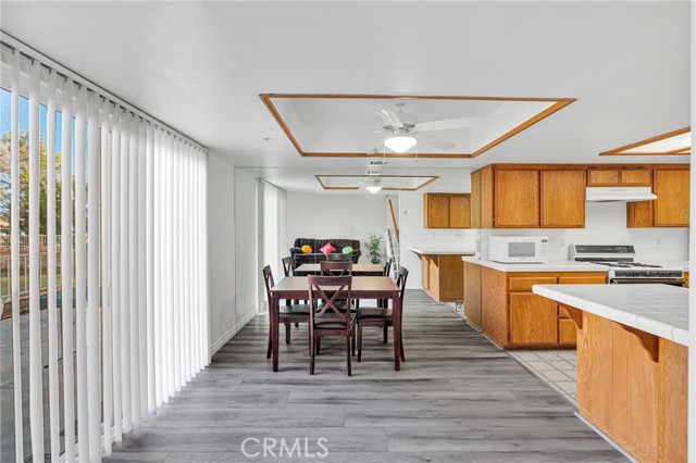 Detail Gallery Image 12 of 38 For 11454 #13 Nautical, Helendale,  CA 92342 - 2 Beds | 1/1 Baths