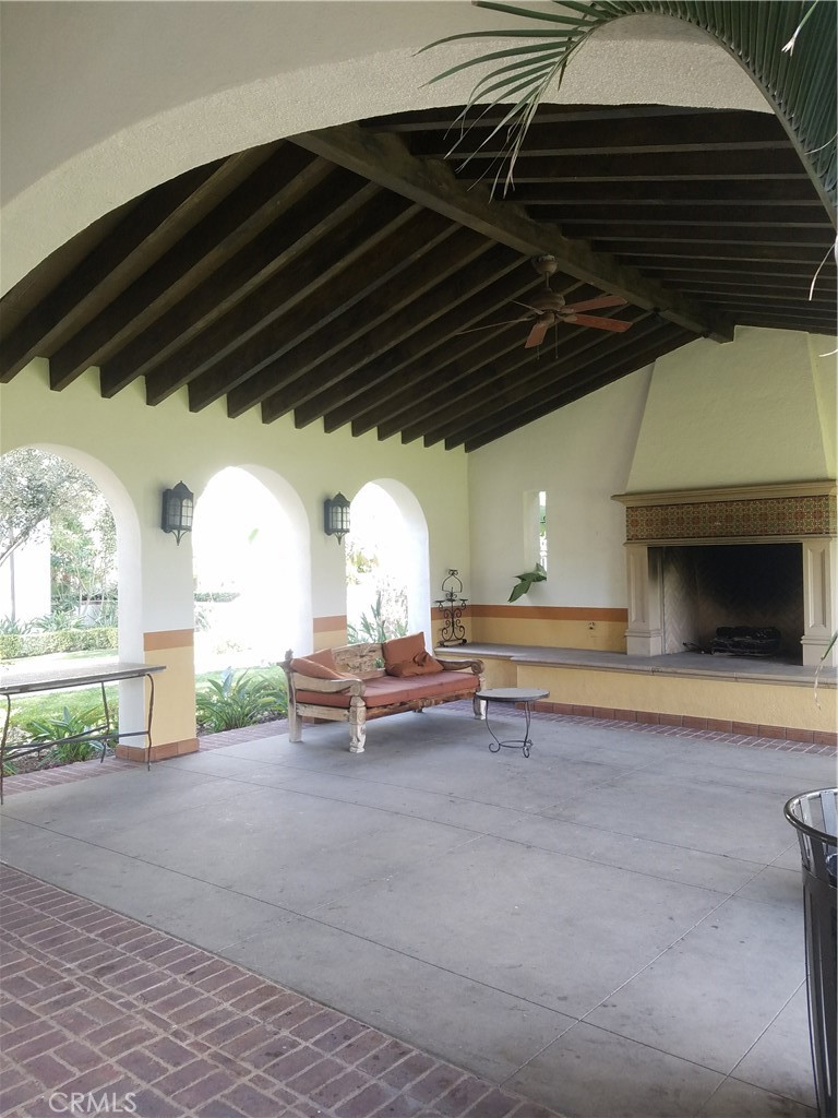 Ce4ea50f D102 4f9c 9b25 A094502a4c8f