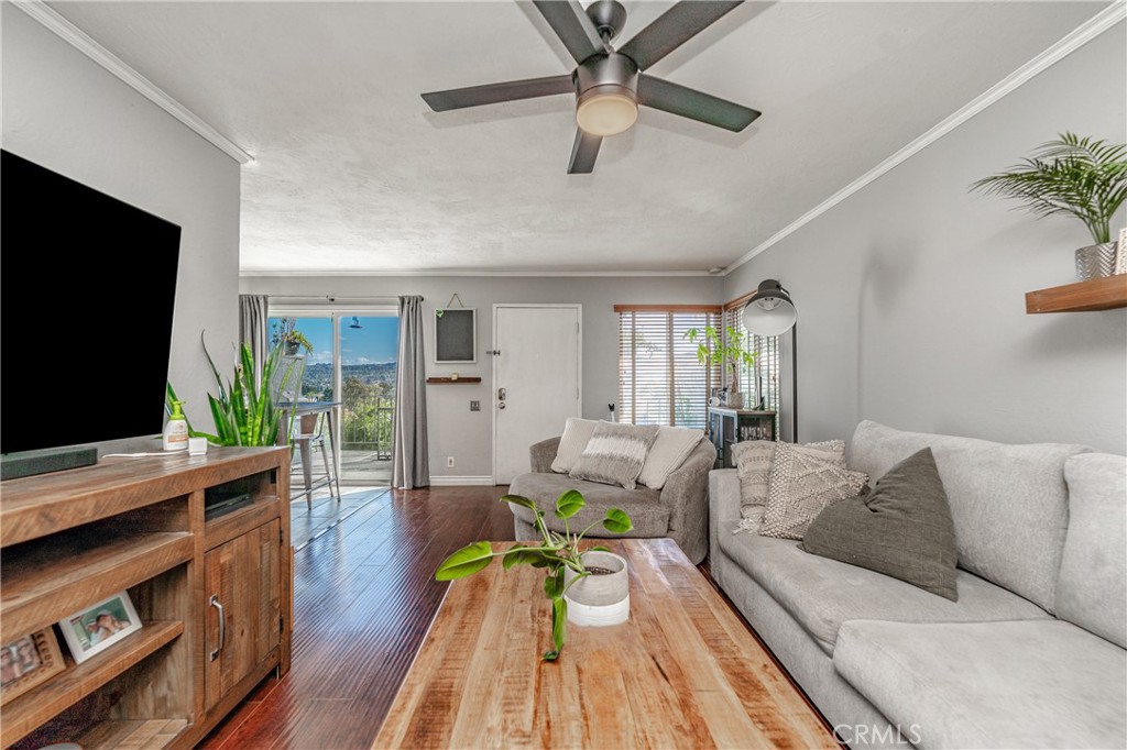 Ce5007b6 E61e 4b02 A806 25bd8c14ff90