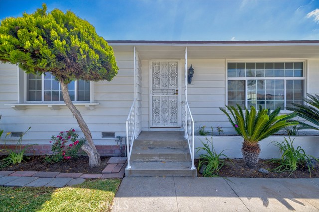 Detail Gallery Image 5 of 60 For 8873 Coolhurst Dr, Pico Rivera,  CA 90660 - 3 Beds | 2 Baths