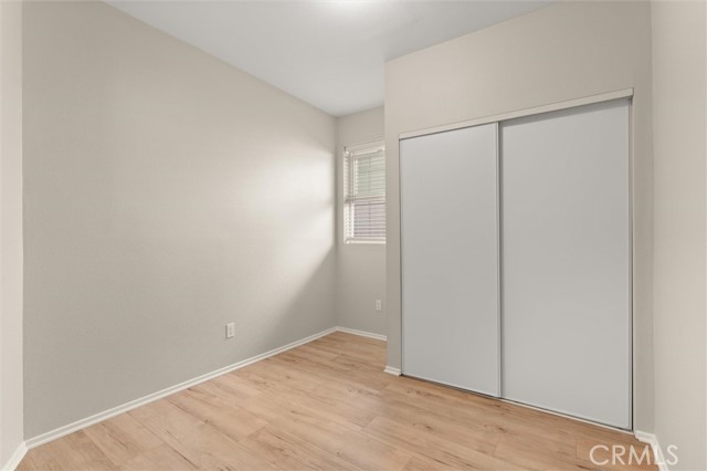 Detail Gallery Image 3 of 9 For 2907 E Sawyer St #1/2,  Long Beach,  CA 90805 - 2 Beds | 1 Baths