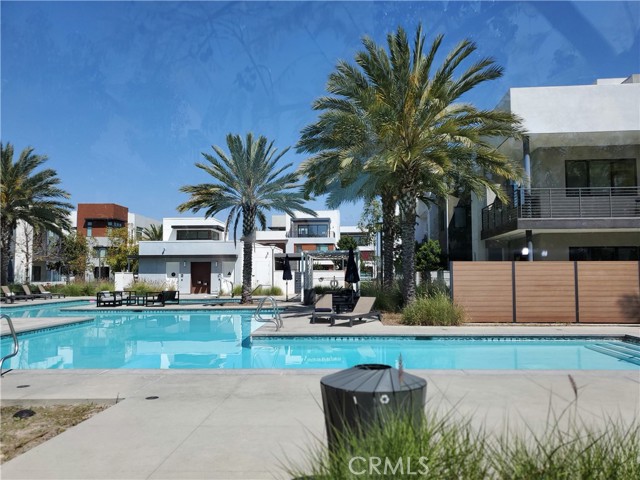 Detail Gallery Image 20 of 20 For 430 Transport, Tustin,  CA 92782 - 4 Beds | 3/1 Baths