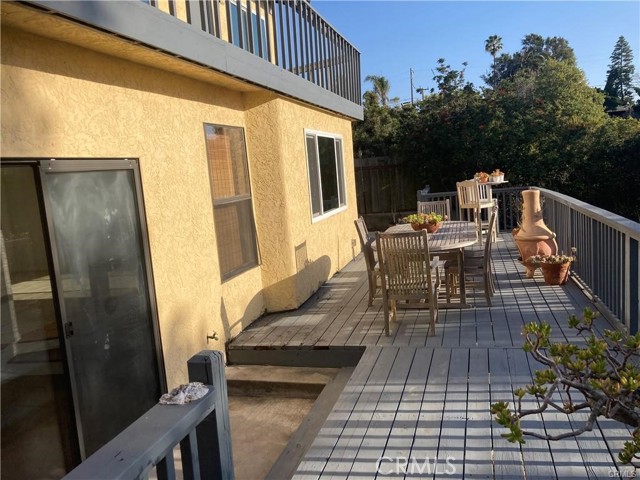 818 Nardo Road, Encinitas CA: https://media.crmls.org/medias/ce52f953-8512-4b16-b5fd-ba620db06c30.jpg
