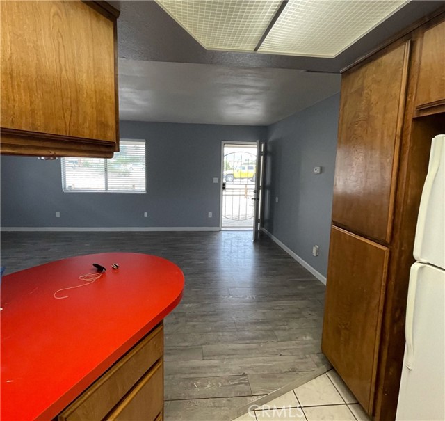 5967 Alpine Avenue, 29 Palms CA: https://media.crmls.org/medias/ce5371ea-c1c1-447e-928f-77c0ce7d6de4.jpg