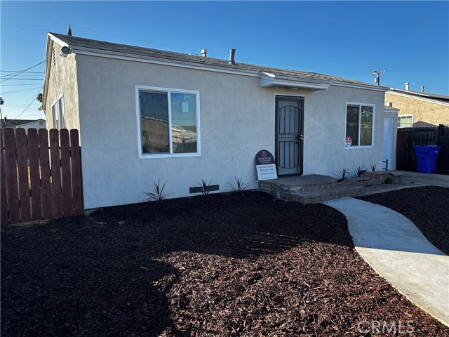 Detail Gallery Image 3 of 28 For 14423 S Keene Ave, Compton,  CA 90220 - 3 Beds | 1 Baths