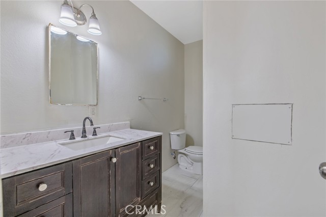 Detail Gallery Image 14 of 38 For 1247 N Ferger Ave, Fresno,  CA 93728 - 2 Beds | 1 Baths