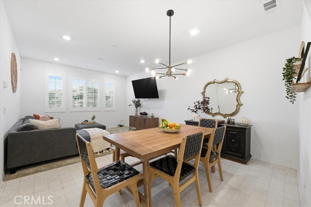 Detail Gallery Image 9 of 33 For 15952 Lasselle St #3,  Moreno Valley,  CA 92551 - 3 Beds | 2/1 Baths