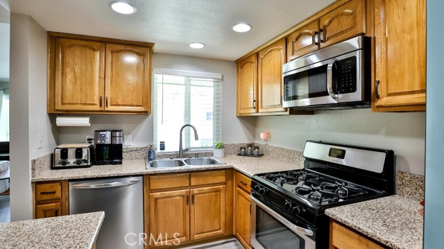 Detail Gallery Image 31 of 66 For 23413 Cambridge Rd #193,  Yorba Linda,  CA 92887 - 2 Beds | 2 Baths