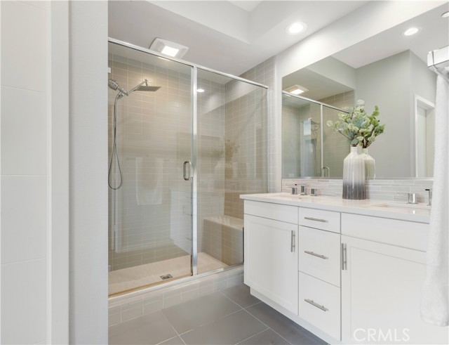 1523 Sullivan Avenue, Costa Mesa CA: https://media.crmls.org/medias/ce5575c4-f752-4529-87e3-4db40ab2e480.jpg