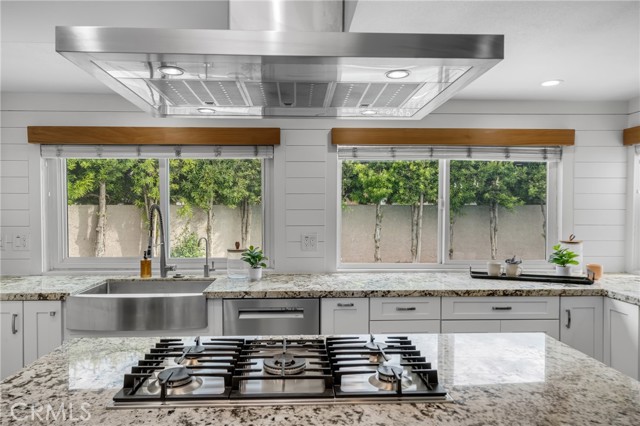3652 San Joaquin Avenue, Los Alamitos CA: https://media.crmls.org/medias/ce5767ce-f9ec-4564-afeb-73b1ca855316.jpg