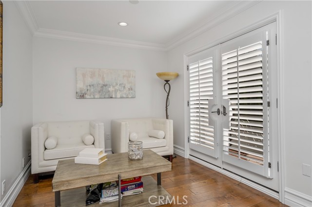 Detail Gallery Image 10 of 22 For 3677 Eddingham Ave, Calabasas,  CA 91302 - 6 Beds | 6/1 Baths