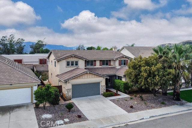 Detail Gallery Image 3 of 52 For 36071 Horseshoe Ct, Wildomar,  CA 92595 - 5 Beds | 3 Baths