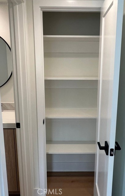 Detail Gallery Image 12 of 27 For 202 18th, Huntington Beach,  CA 92648 - 3 Beds | 2/1 Baths