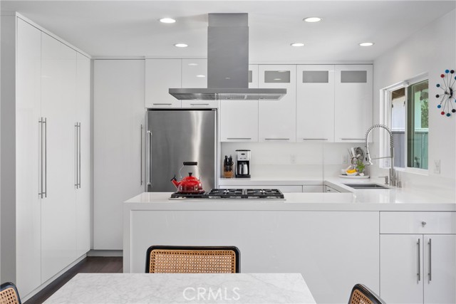 20051 Lawson Lane, Huntington Beach CA: https://media.crmls.org/medias/ce59f1f2-162b-4233-8046-82d584ce8bfe.jpg