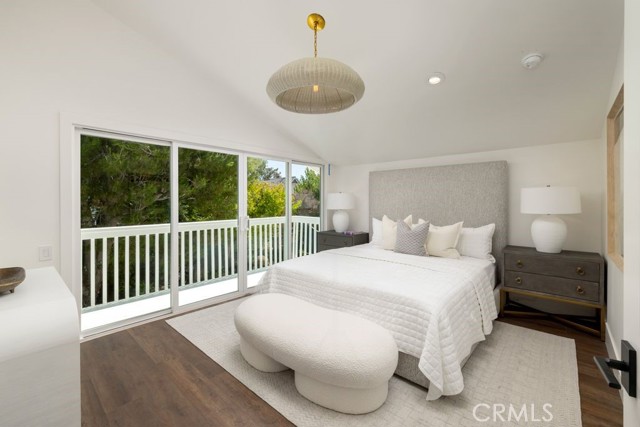 Detail Gallery Image 13 of 25 For 1933 Port Bristol Cir, Newport Beach,  CA 92660 - 5 Beds | 3 Baths