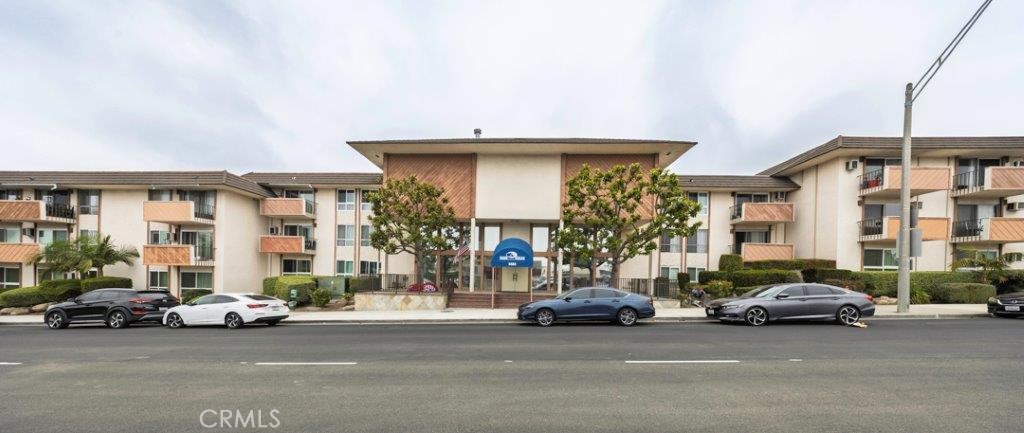 5585 E Pacific Coast #141