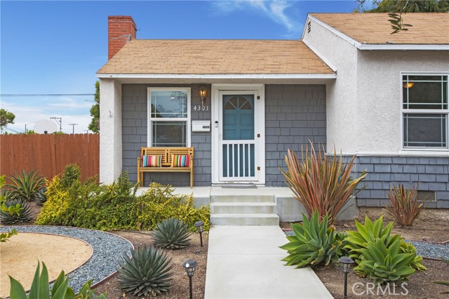 Detail Gallery Image 2 of 21 For 4301 Rose Ave, Long Beach,  CA 90807 - 3 Beds | 1 Baths