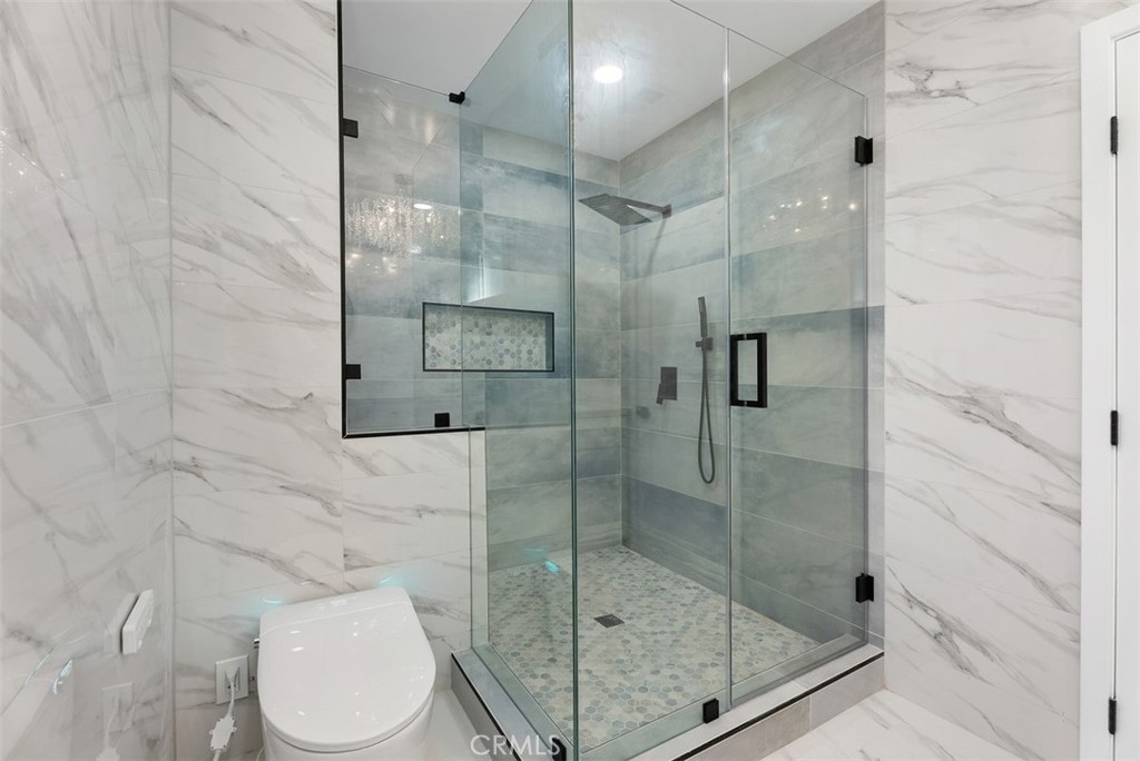 MLS #OC26007702 image #15