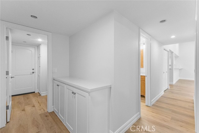 10281 Kings Street, Los Alamitos CA: https://media.crmls.org/medias/ce5af662-9ec6-4b48-983b-a66b4a17a29f.jpg