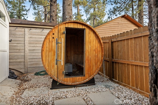 39298 Willow Landing Road, Big Bear Lake, CA 92315