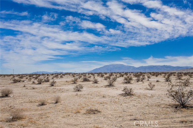 4300 Bagdad Highway, Twentynine Palms, California 92277, ,Land,For Sale,4300 Bagdad Highway,CRJT23024034