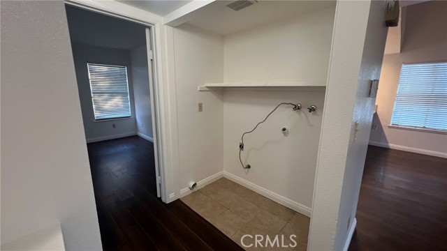 Detail Gallery Image 13 of 17 For 25775 Mission Rd, Loma Linda,  CA 92354 - 3 Beds | 3 Baths