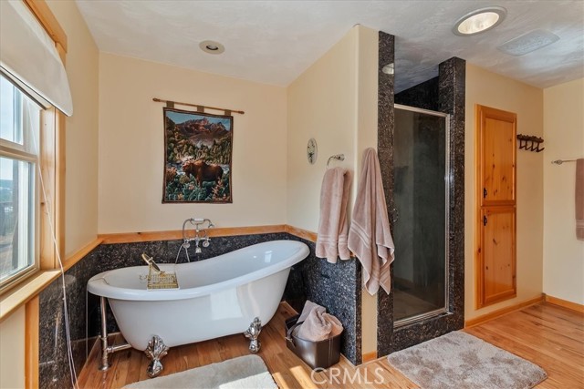 Detail Gallery Image 27 of 75 For 42545 Pegasus, Big Bear Lake,  CA 92315 - 5 Beds | 4 Baths