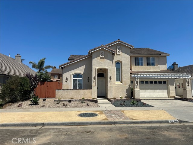 Detail Gallery Image 1 of 1 For 2448 Darbeton Ave, Santa Maria,  CA 93458 - 5 Beds | 2/1 Baths