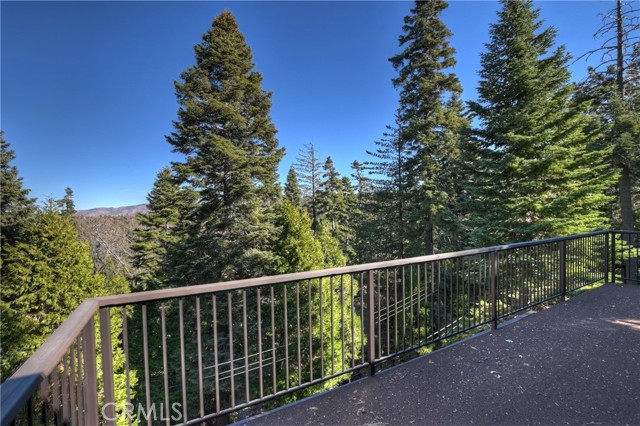 Detail Gallery Image 33 of 60 For 336 Jasmine Ln, Lake Arrowhead,  CA 92352 - 3 Beds | 2/1 Baths