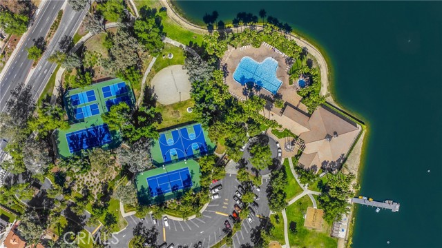 10201 Coral Lane, Moreno Valley CA: https://media.crmls.org/medias/ce5e7168-0140-4a46-90bb-d8516aac0ccc.jpg