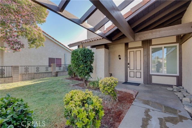 Detail Gallery Image 2 of 16 For 2626 S Palm Ave, Ontario,  CA 91762 - 3 Beds | 2 Baths