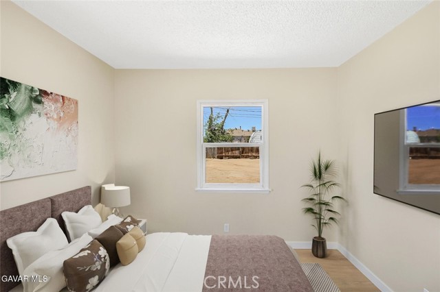 Detail Gallery Image 8 of 16 For 203 E Avenue P4, Palmdale,  CA 93550 - 2 Beds | 1 Baths