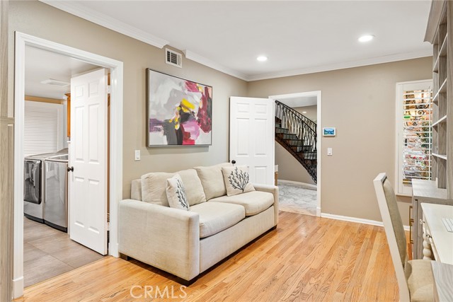 5005 Delita Place, Woodland Hills CA: https://media.crmls.org/medias/ce6008e2-6d31-41c1-9095-cc1ad76c3546.jpg